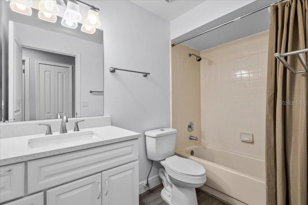 Image 25 of 34 For 2435 Lake Jackson Circle