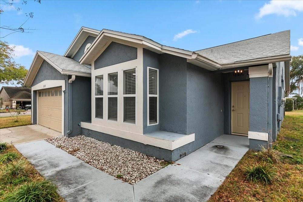 Image 3 of 34 For 2435 Lake Jackson Circle