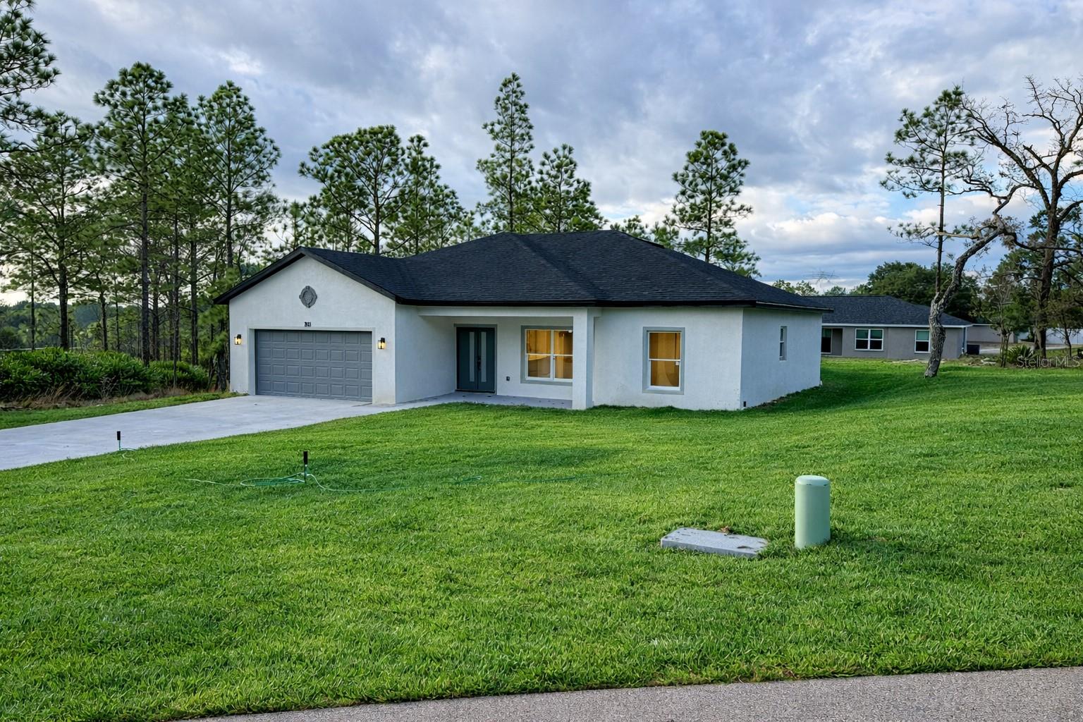 Image 4 of 31 For 1813 Hialeah Drive