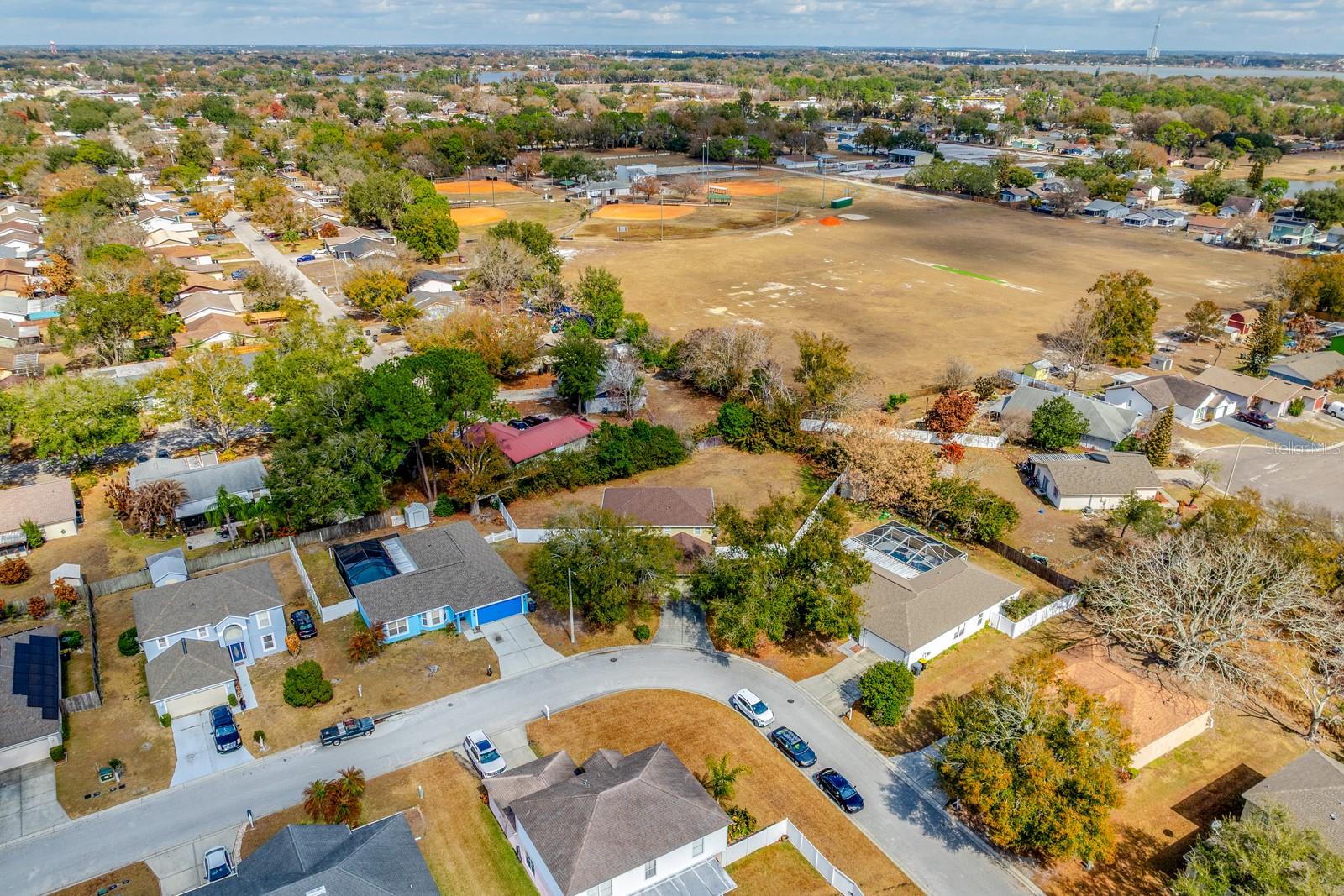 Image 32 of 36 For 819 Sunset Cove Drive