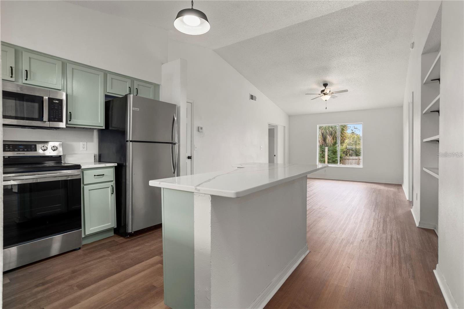 Image 6 of 19 For 12 Winter Ridge Circle