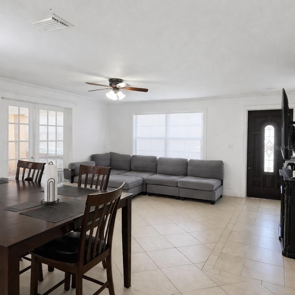 Image 14 of 33 For 1021 Fairburn Avenue