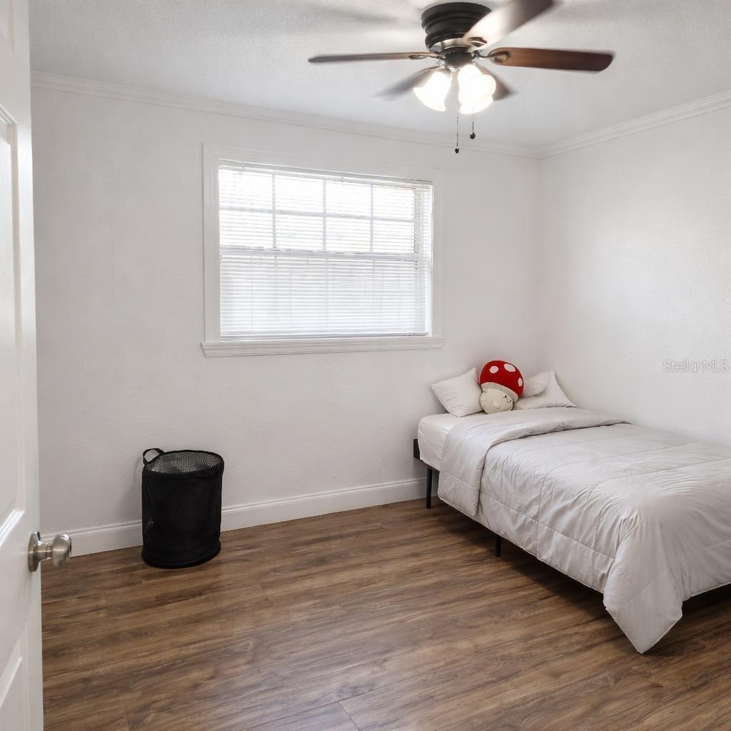 Image 18 of 33 For 1021 Fairburn Avenue