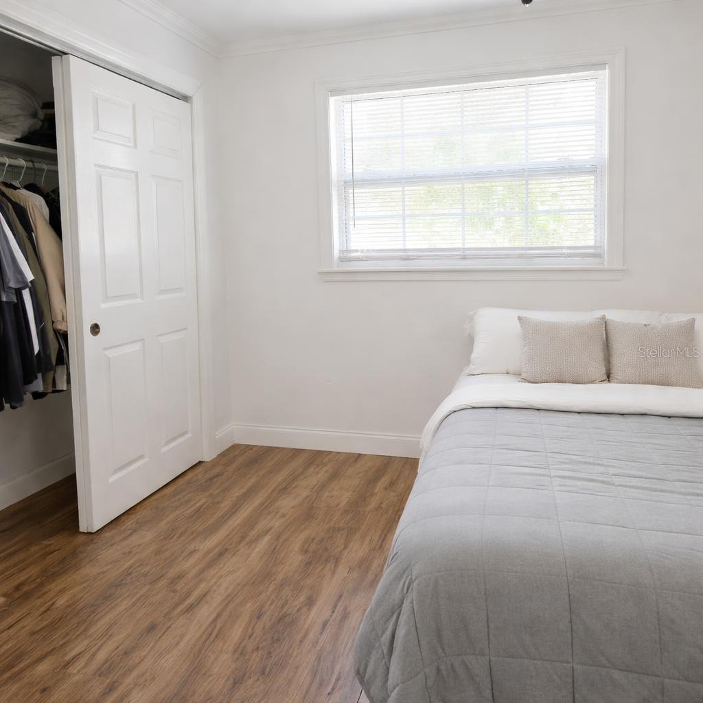 Image 24 of 33 For 1021 Fairburn Avenue