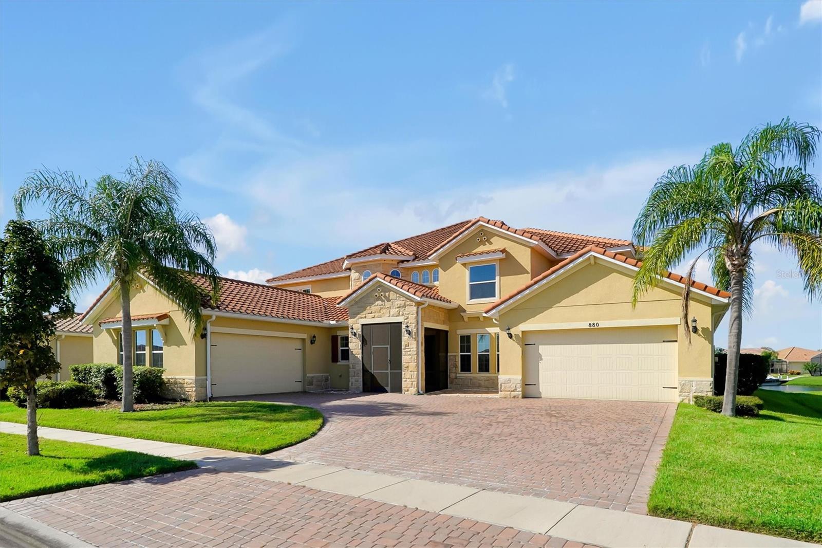 Image 2 of 65 For 880 Spinnaker Way