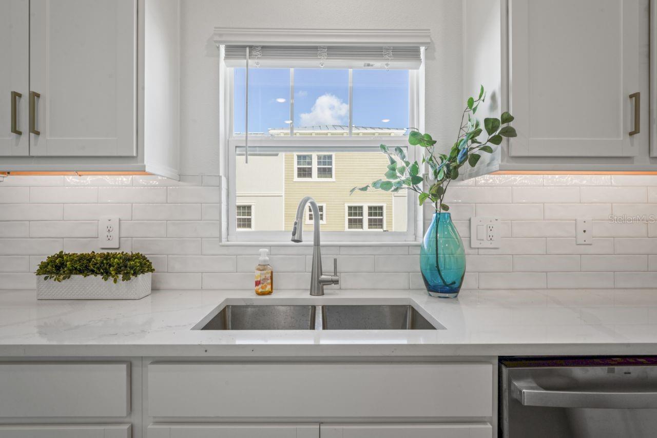 Image 13 of 63 For 28436 Grassland Ranch Lane