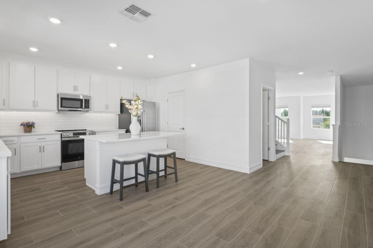 Image 19 of 63 For 28436 Grassland Ranch Lane