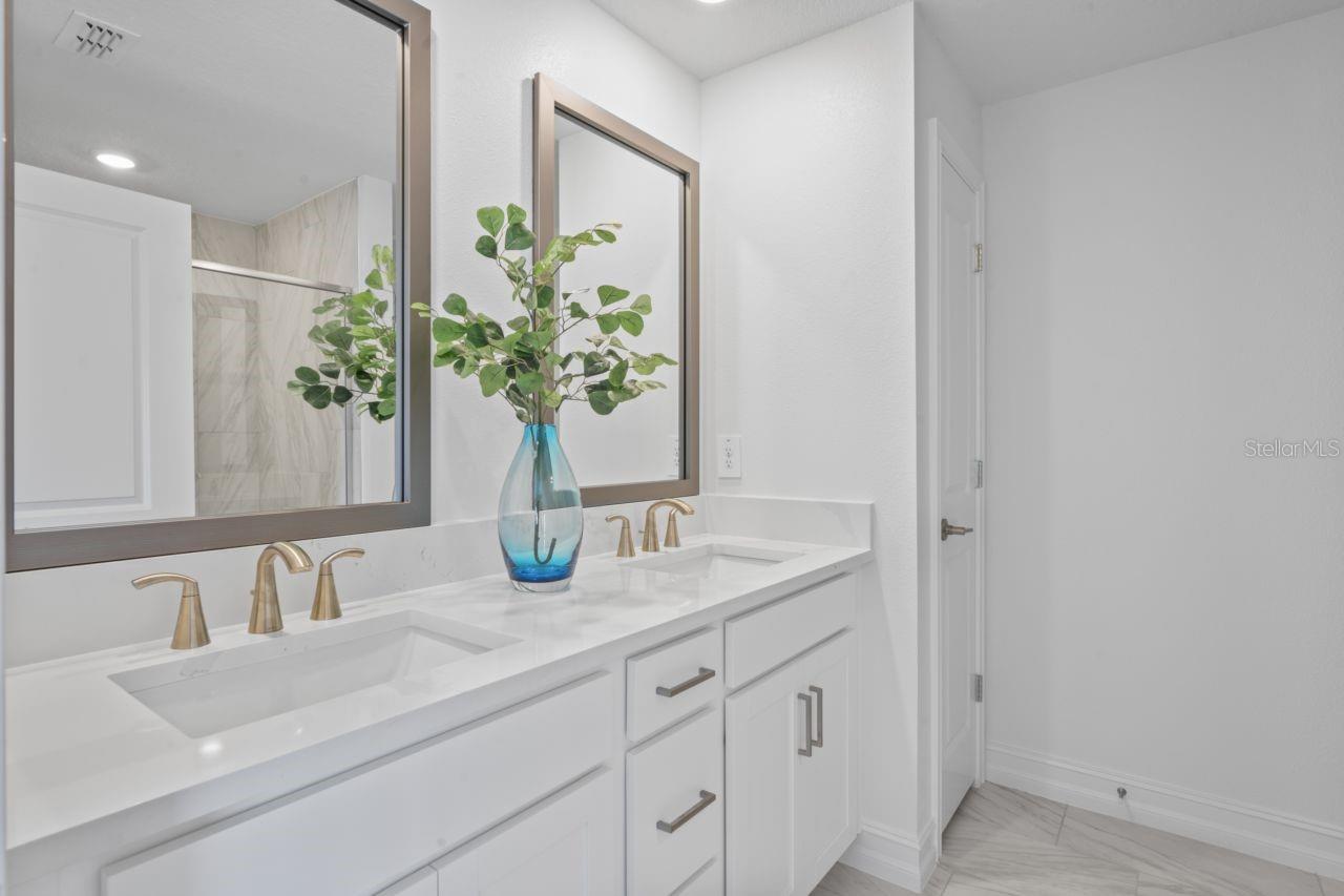 Image 26 of 63 For 28436 Grassland Ranch Lane