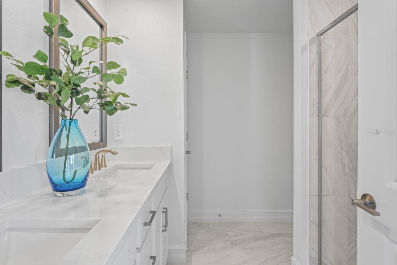 Image 27 of 63 For 28436 Grassland Ranch Lane