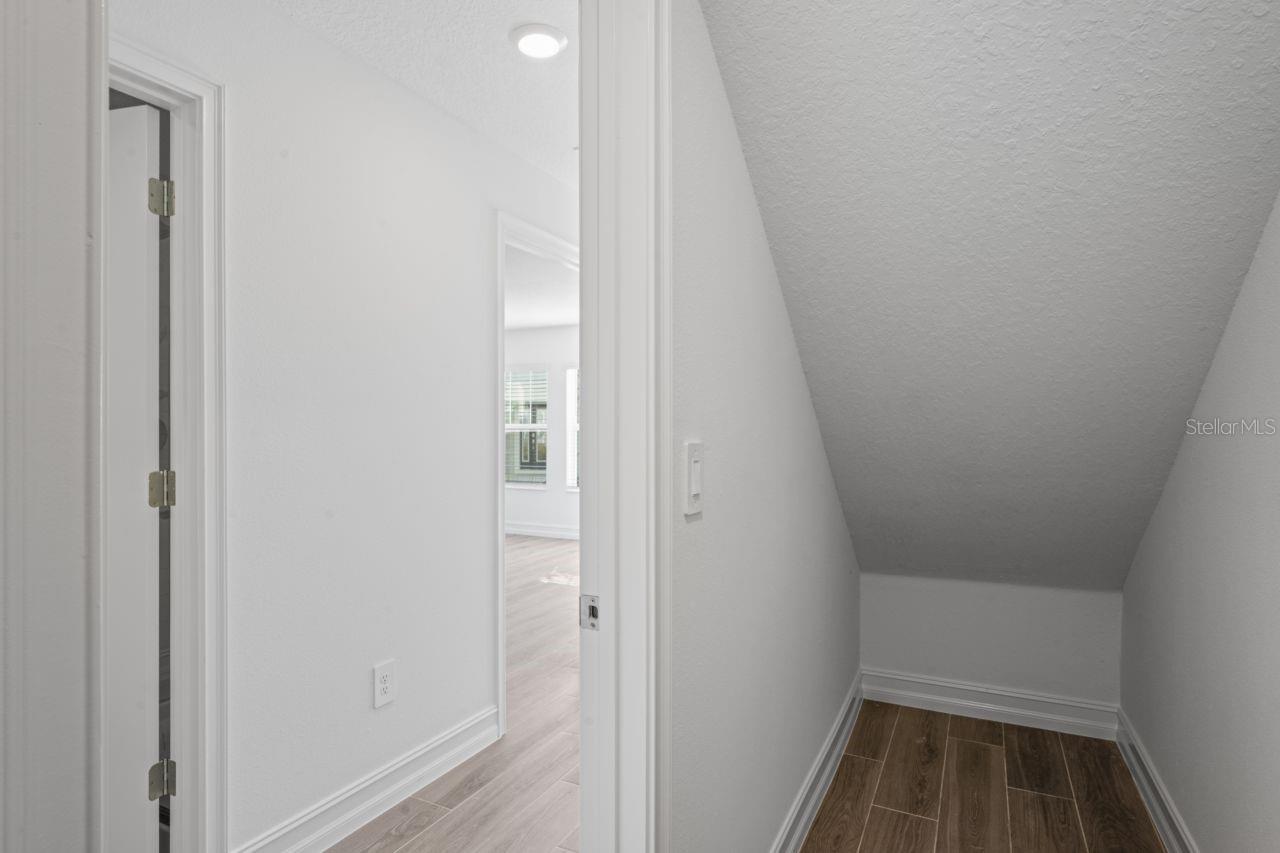 Image 40 of 63 For 28436 Grassland Ranch Lane