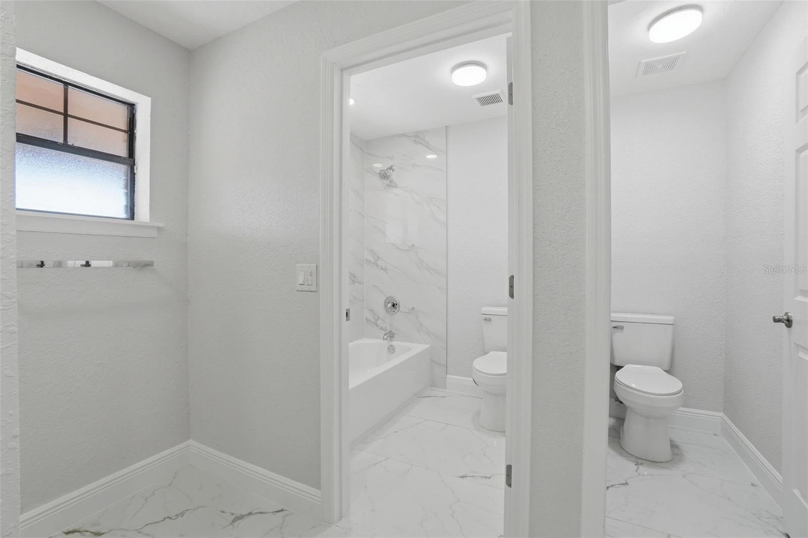 Image 34 of 65 For 370 Sand Pine Place