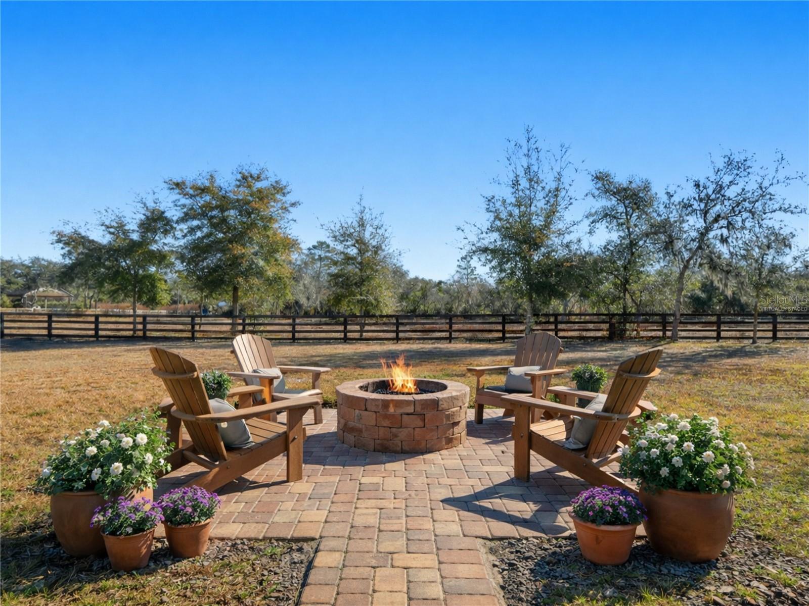 Image 47 of 65 For 370 Sand Pine Place