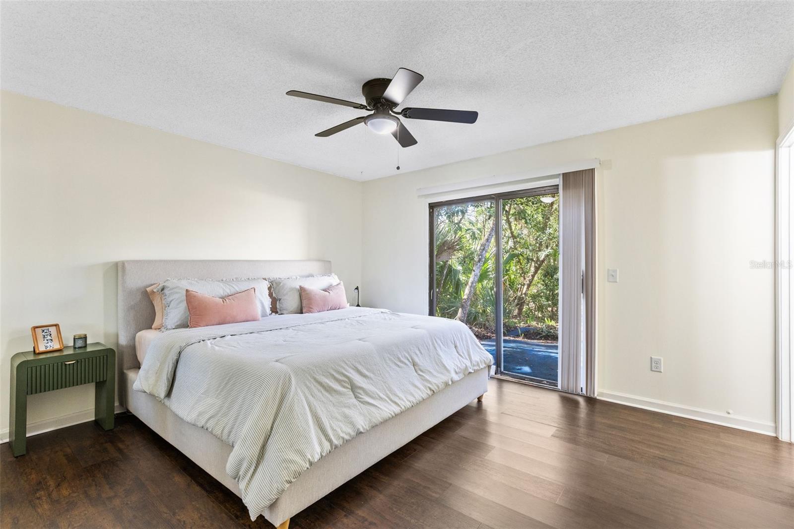 Image 16 of 30 For 710 Briarwood Drive