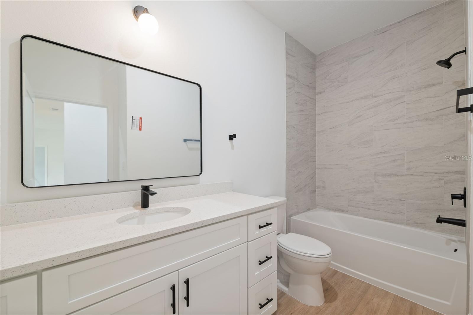 Image 26 of 33 For 17143 40th Terrace