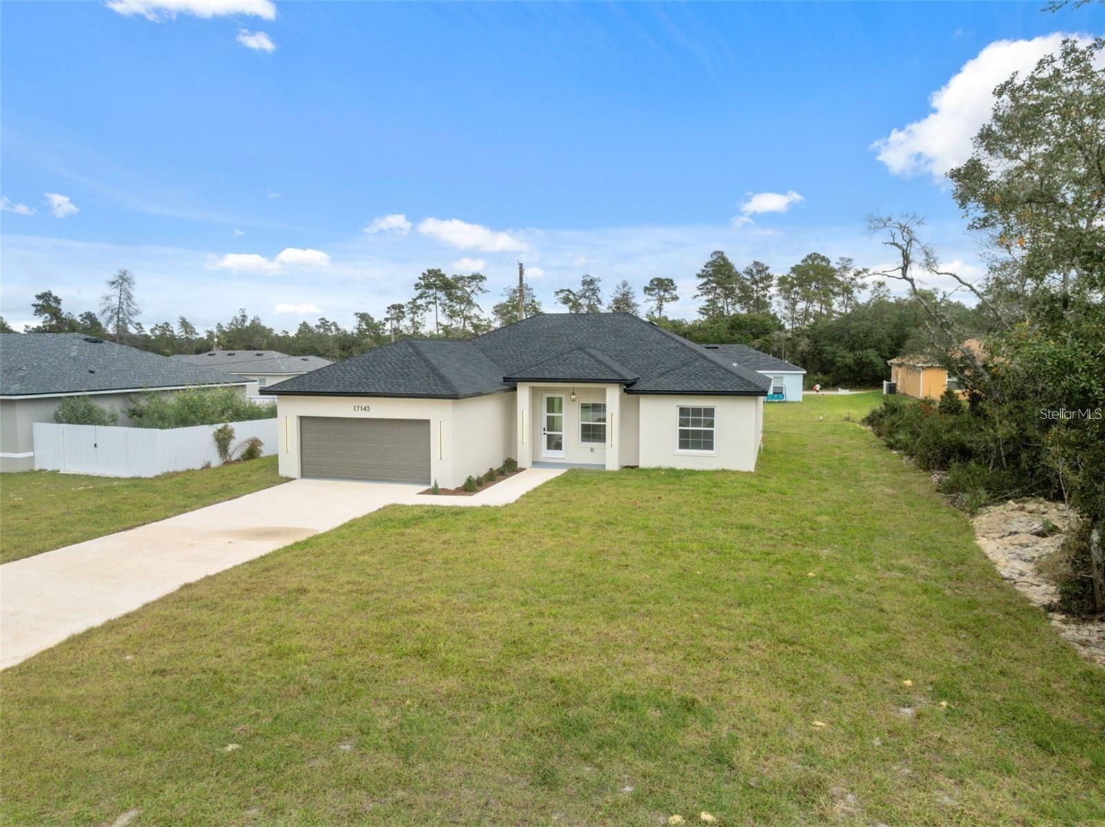 Image 4 of 33 For 17143 40th Terrace