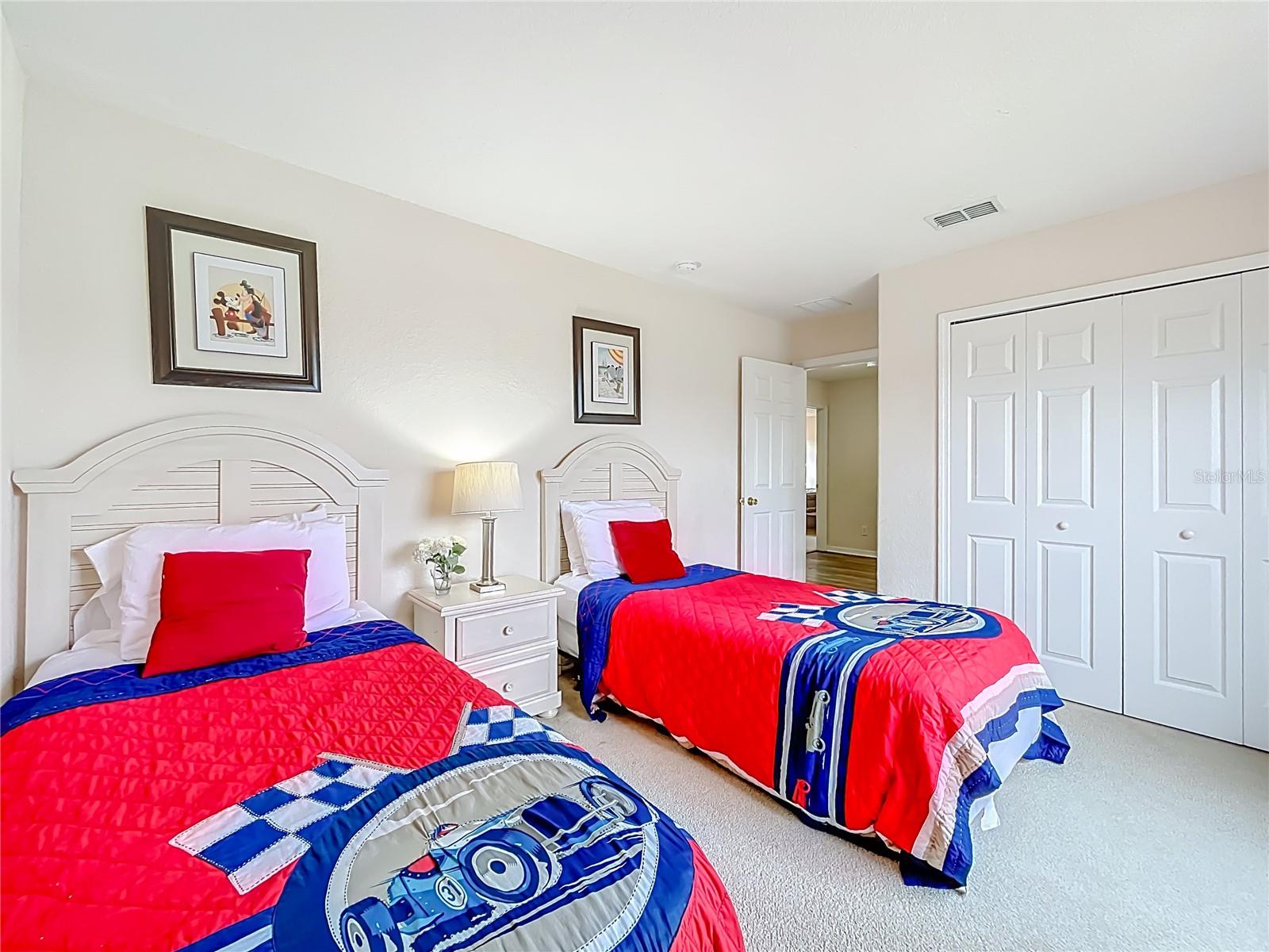 Image 15 of 38 For 16620 Caribbean Breeze Way