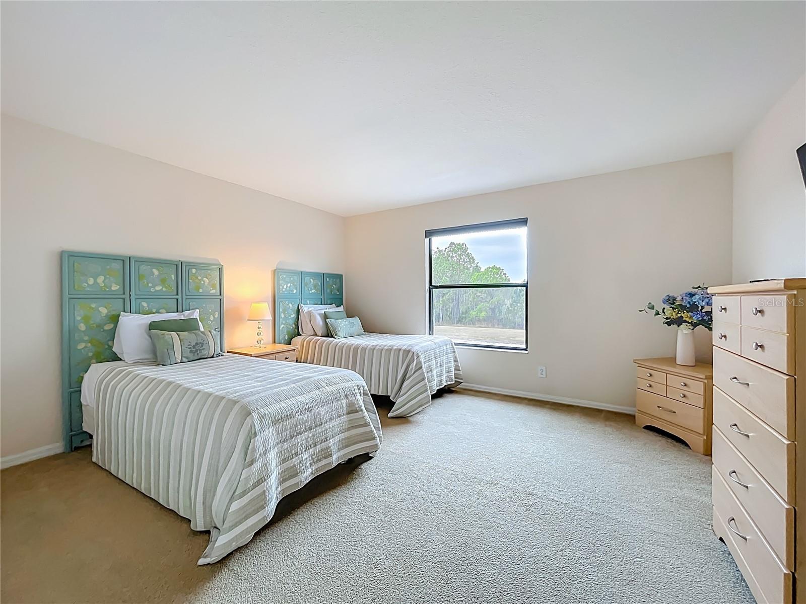 Image 17 of 38 For 16620 Caribbean Breeze Way