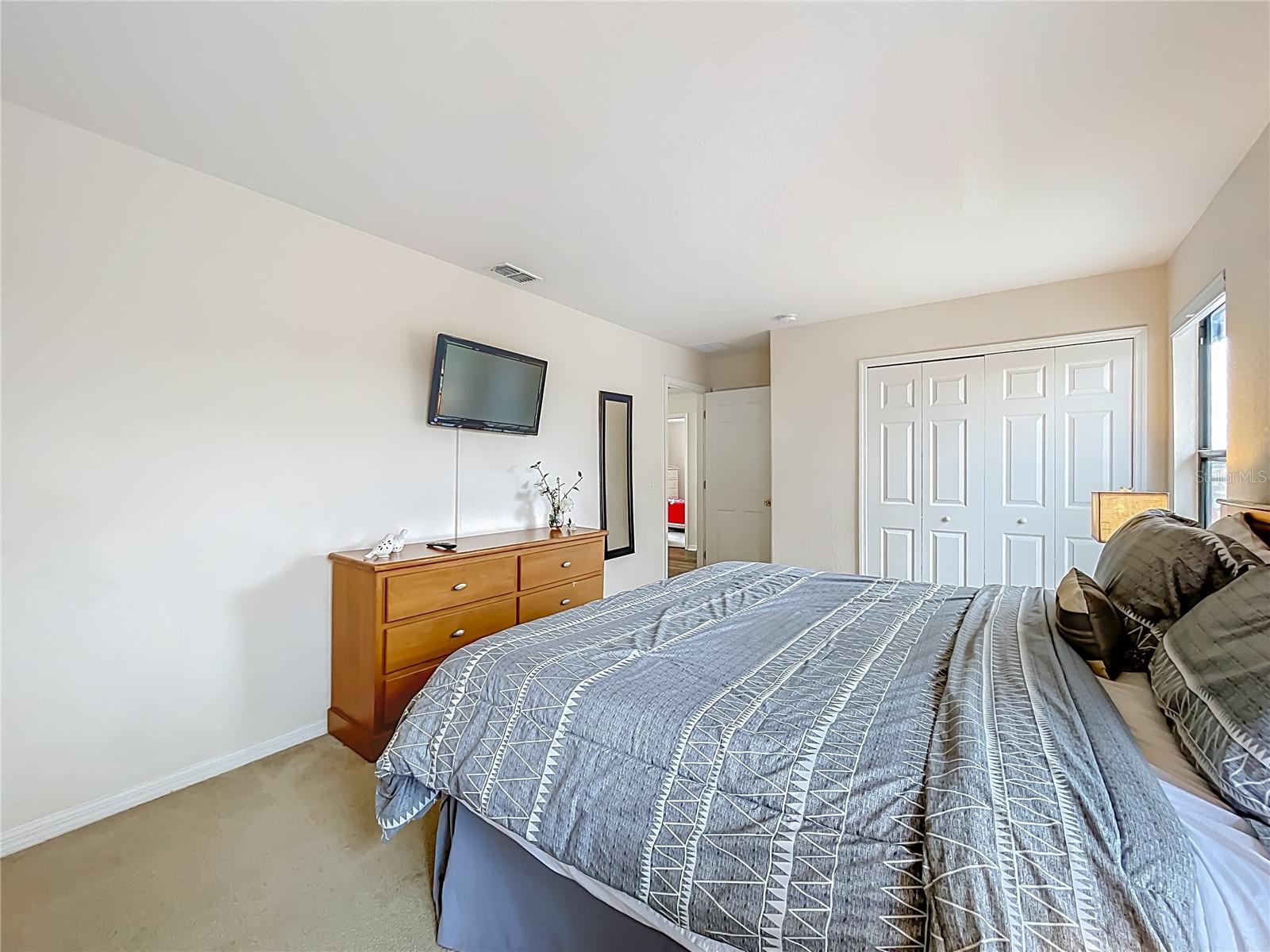 Image 19 of 38 For 16620 Caribbean Breeze Way