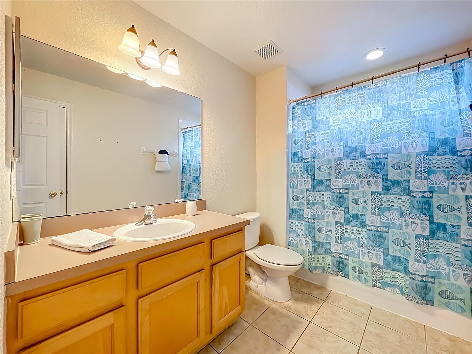 Image 20 of 38 For 16620 Caribbean Breeze Way