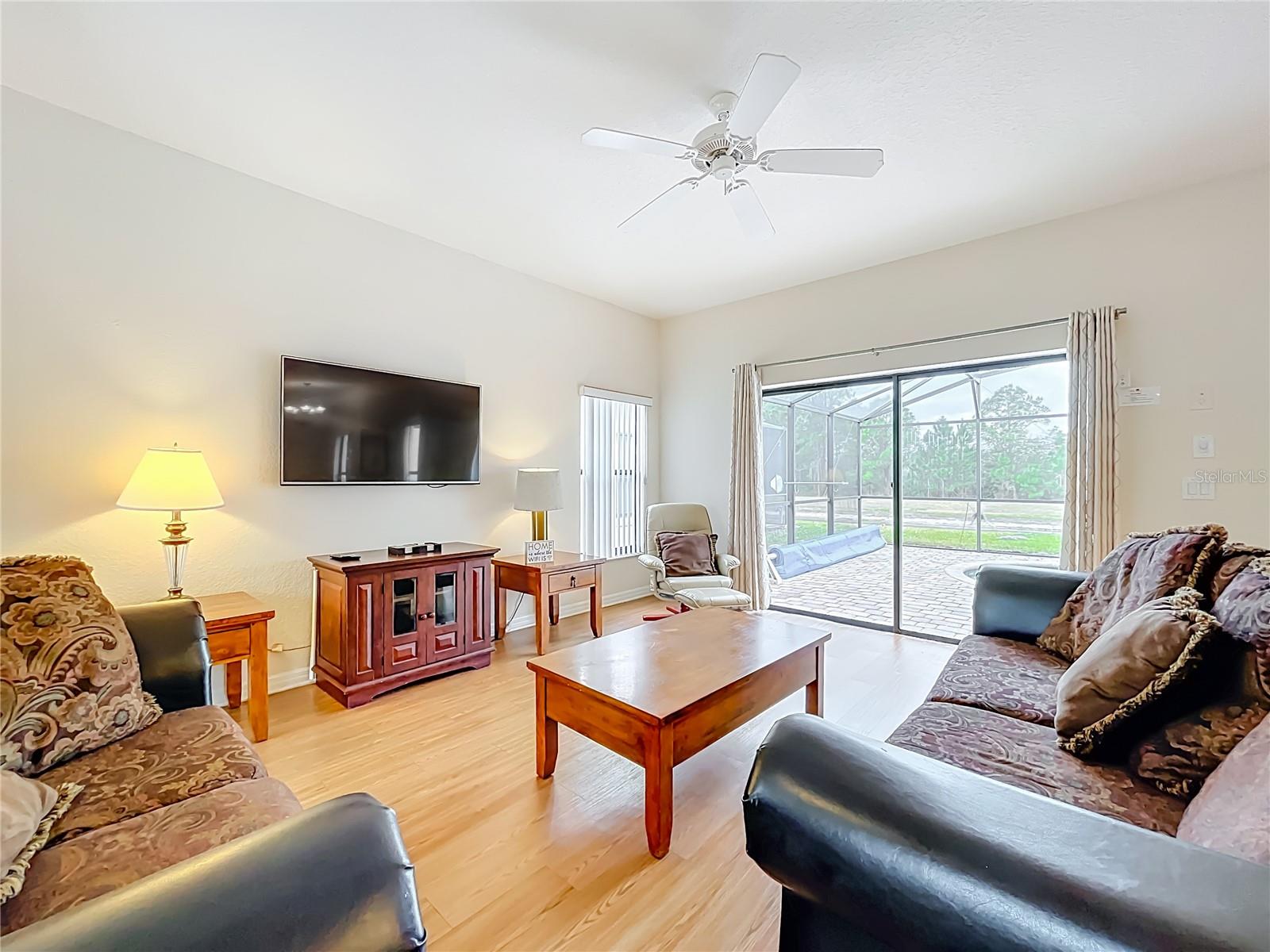 Image 5 of 38 For 16620 Caribbean Breeze Way