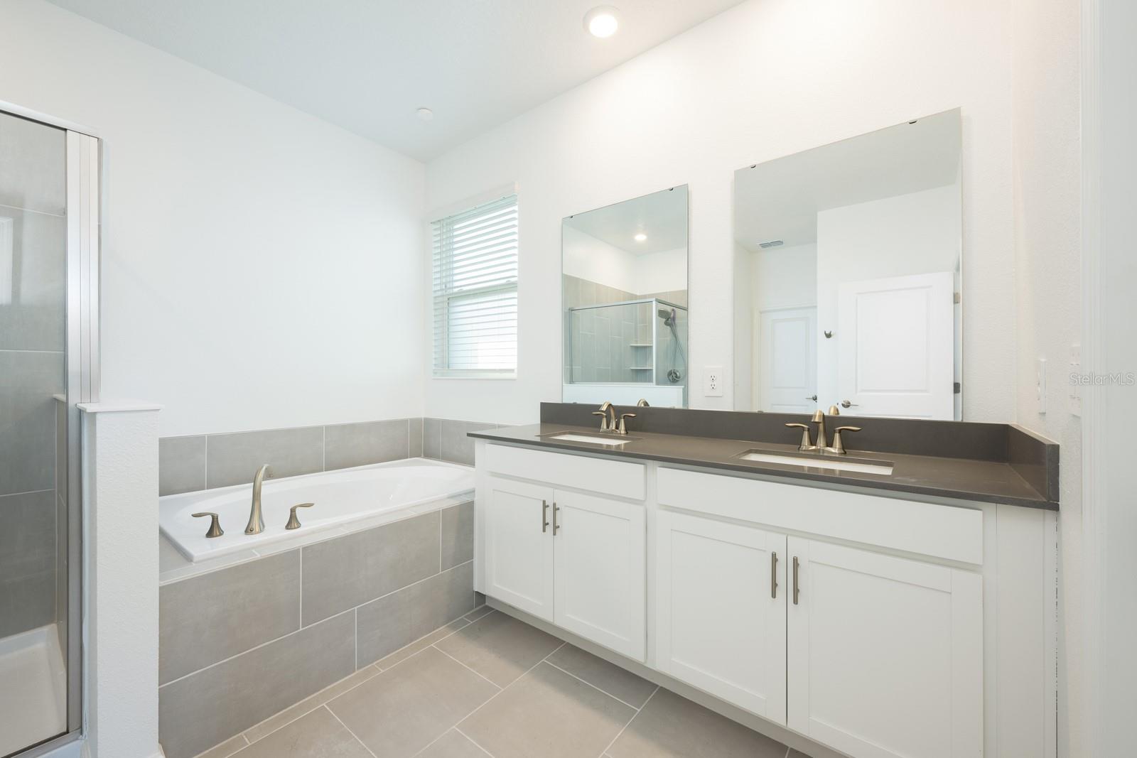 Image 11 of 35 For 1874 Flourish Avenue