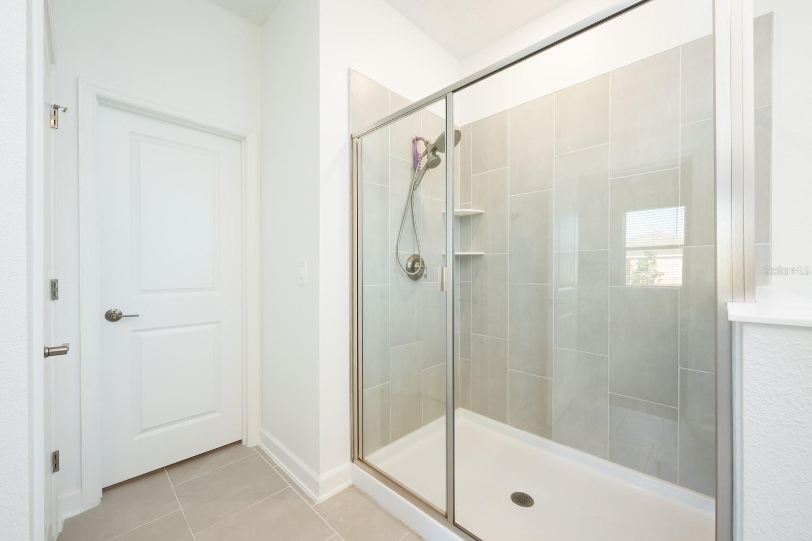 Image 12 of 35 For 1874 Flourish Avenue