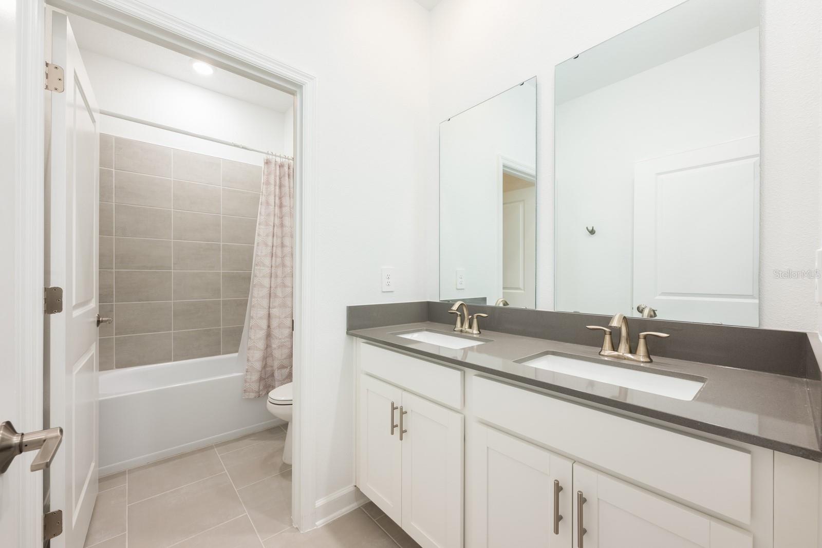 Image 15 of 35 For 1874 Flourish Avenue