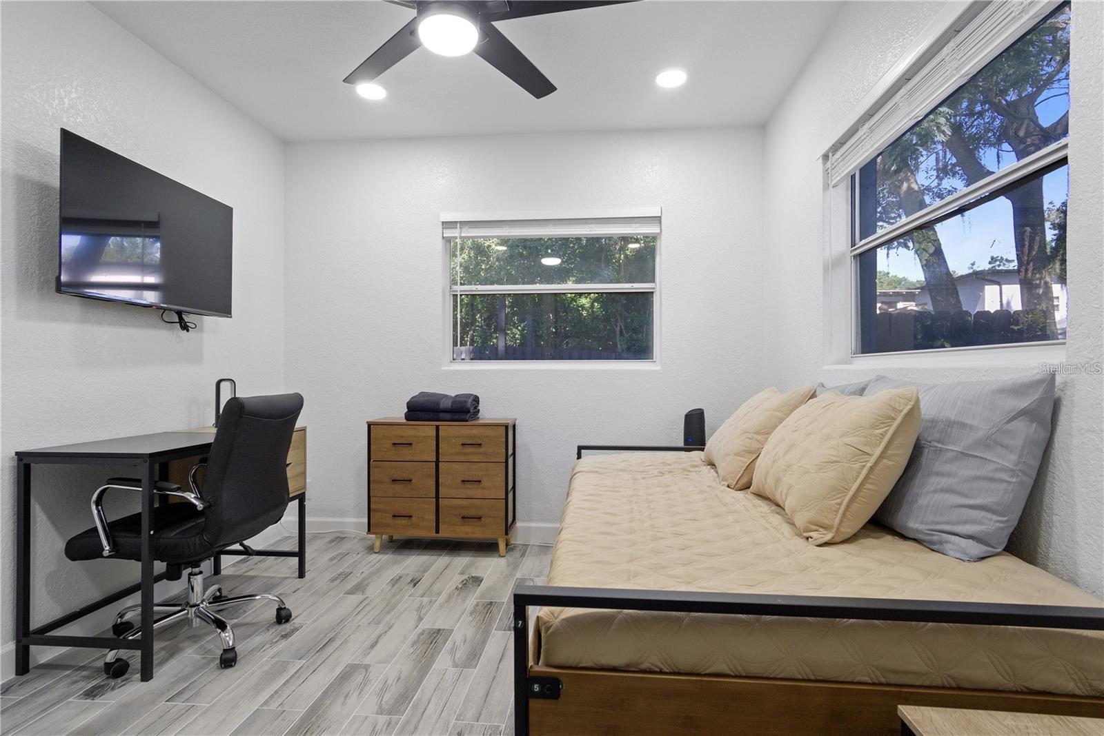 Image 30 of 45 For 1612 & 1614 Ferris Avenue