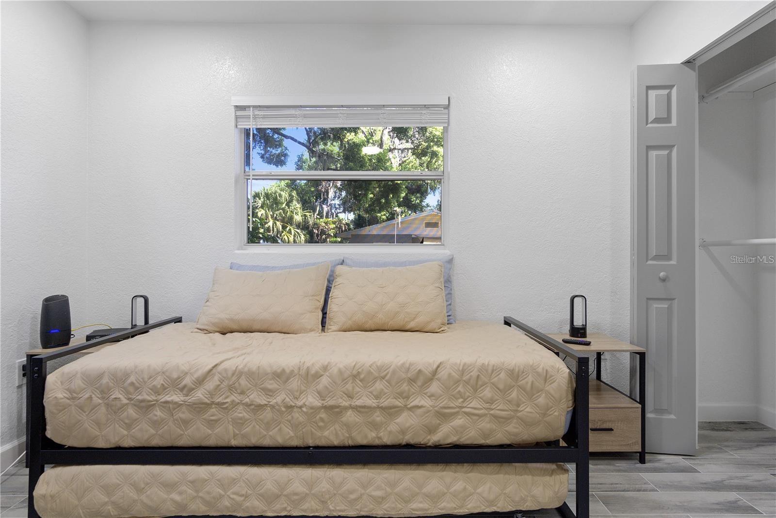 Image 31 of 45 For 1612 & 1614 Ferris Avenue