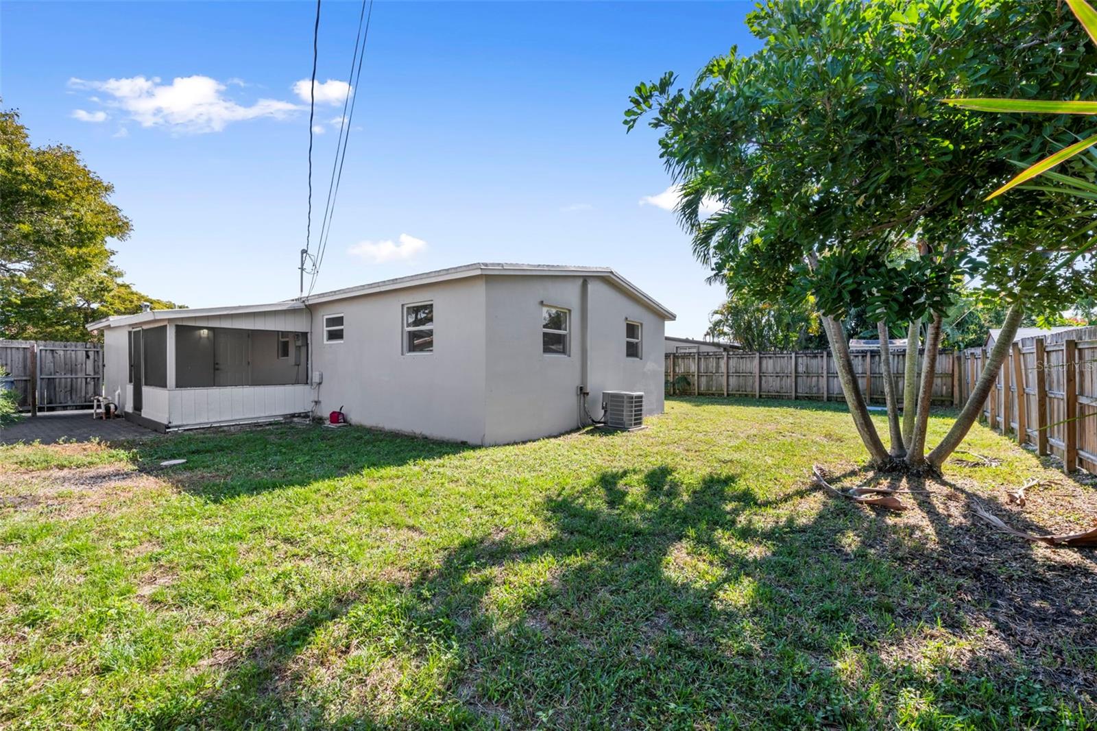 Image 15 of 16 For 5641 8th Avenue