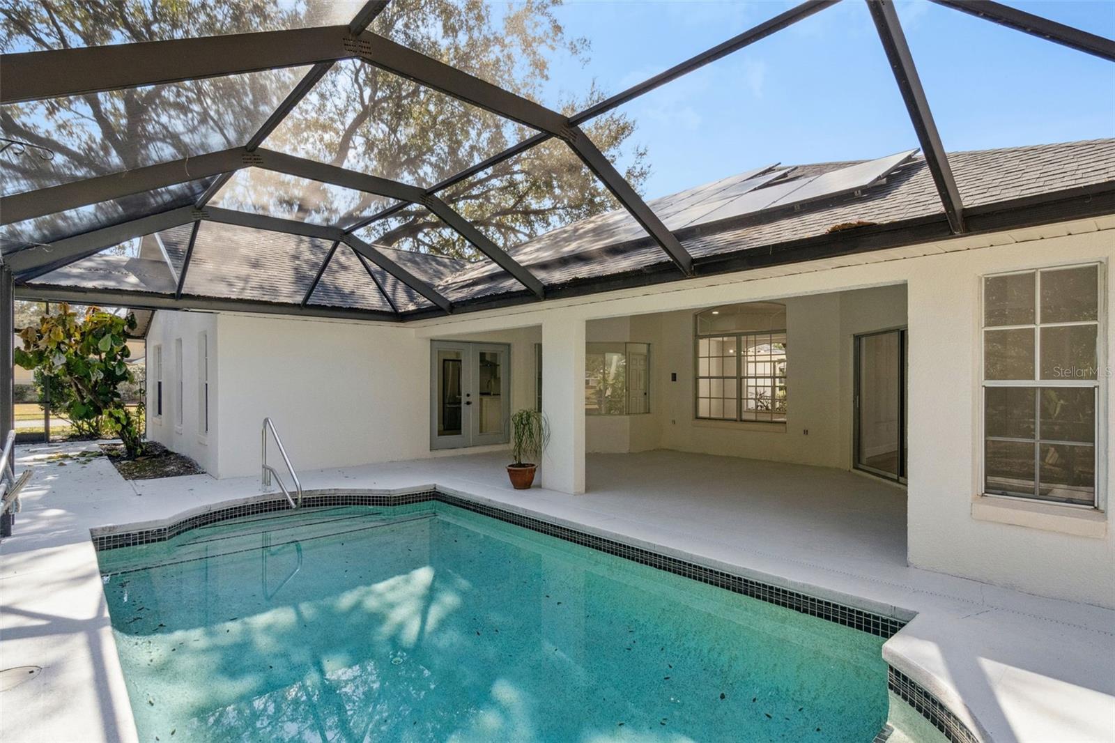 Image 34 of 57 For 5229 Hammock Circle