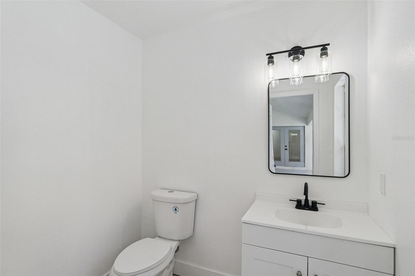 Image 36 of 57 For 5229 Hammock Circle