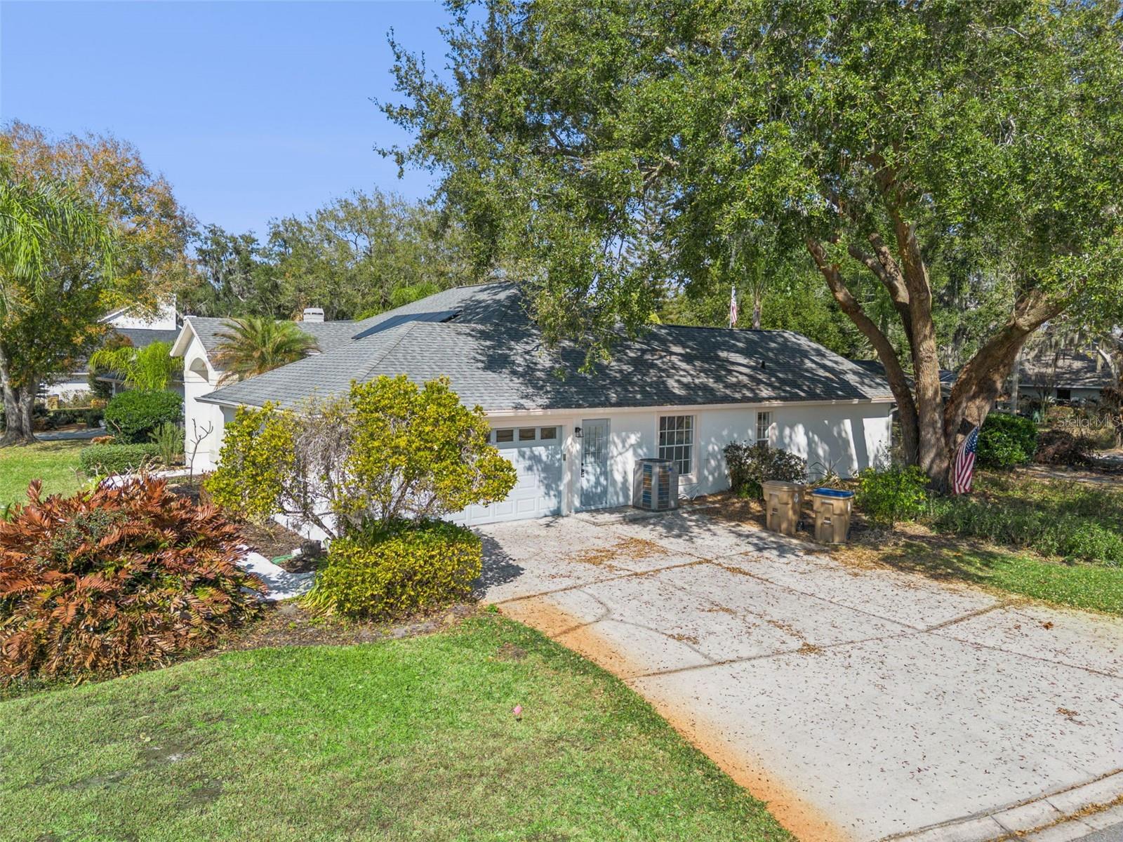 Image 41 of 57 For 5229 Hammock Circle