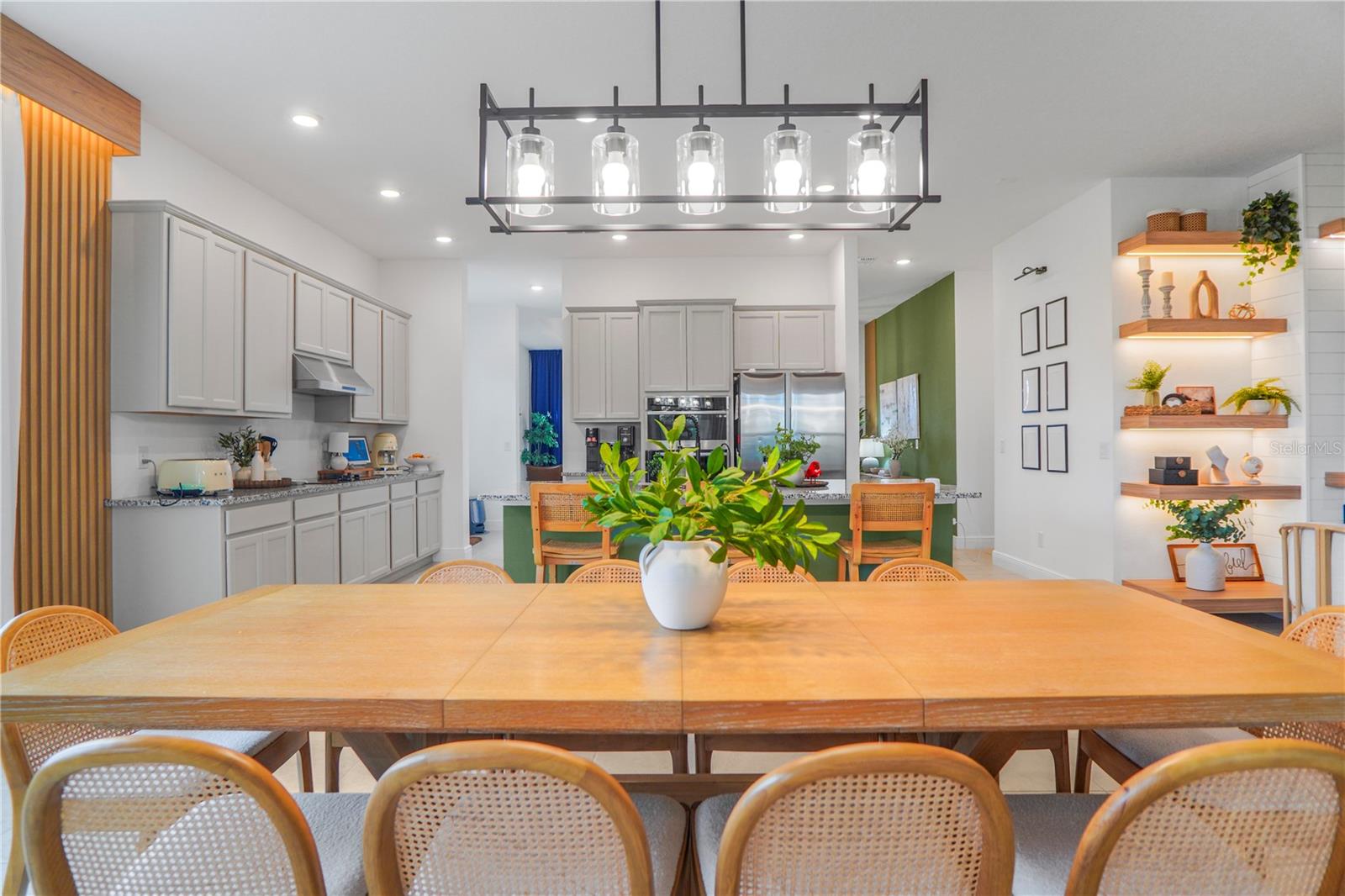 Image 14 of 73 For 17606 Lake Star Road