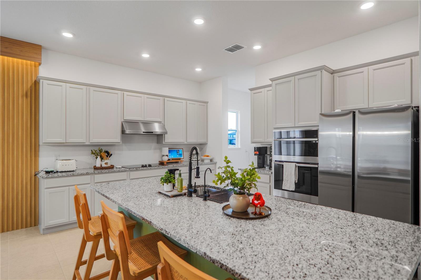 Image 18 of 73 For 17606 Lake Star Road