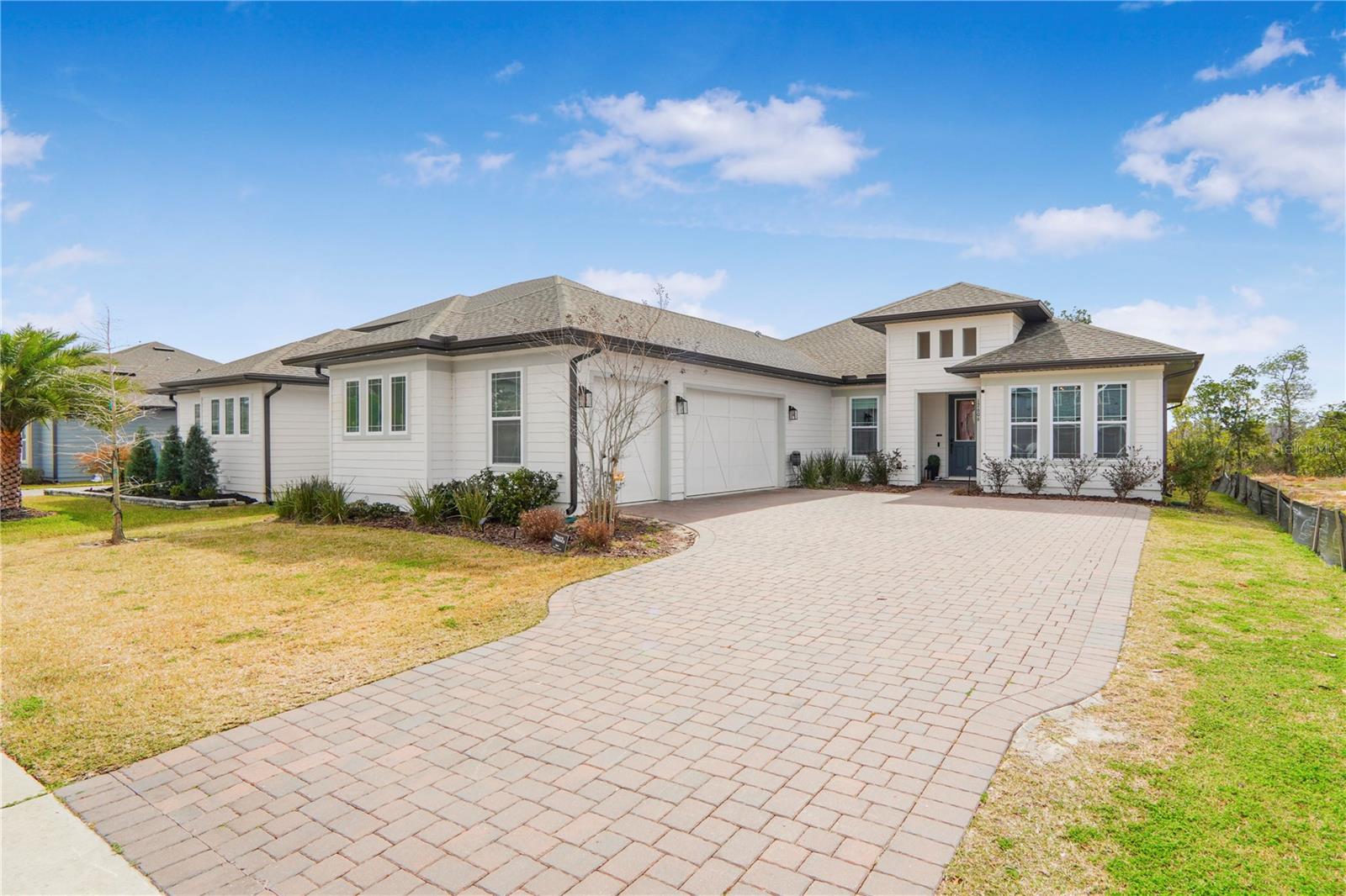 Image 2 of 73 For 17606 Lake Star Road