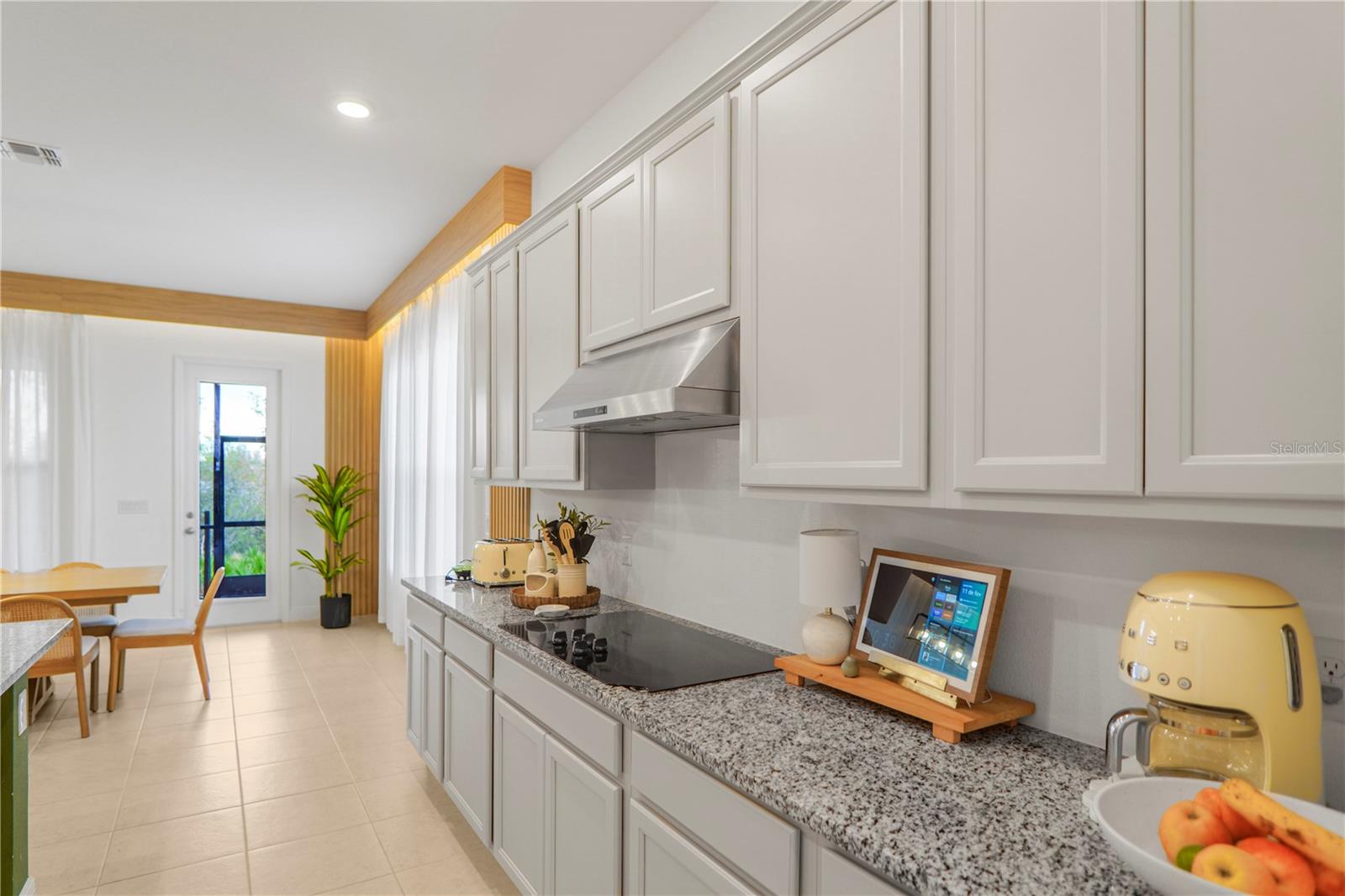 Image 21 of 73 For 17606 Lake Star Road