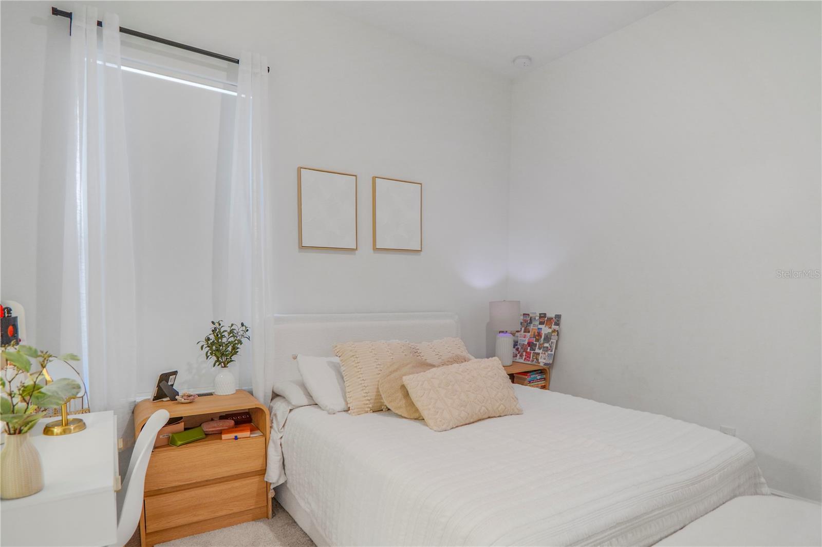 Image 46 of 73 For 17606 Lake Star Road