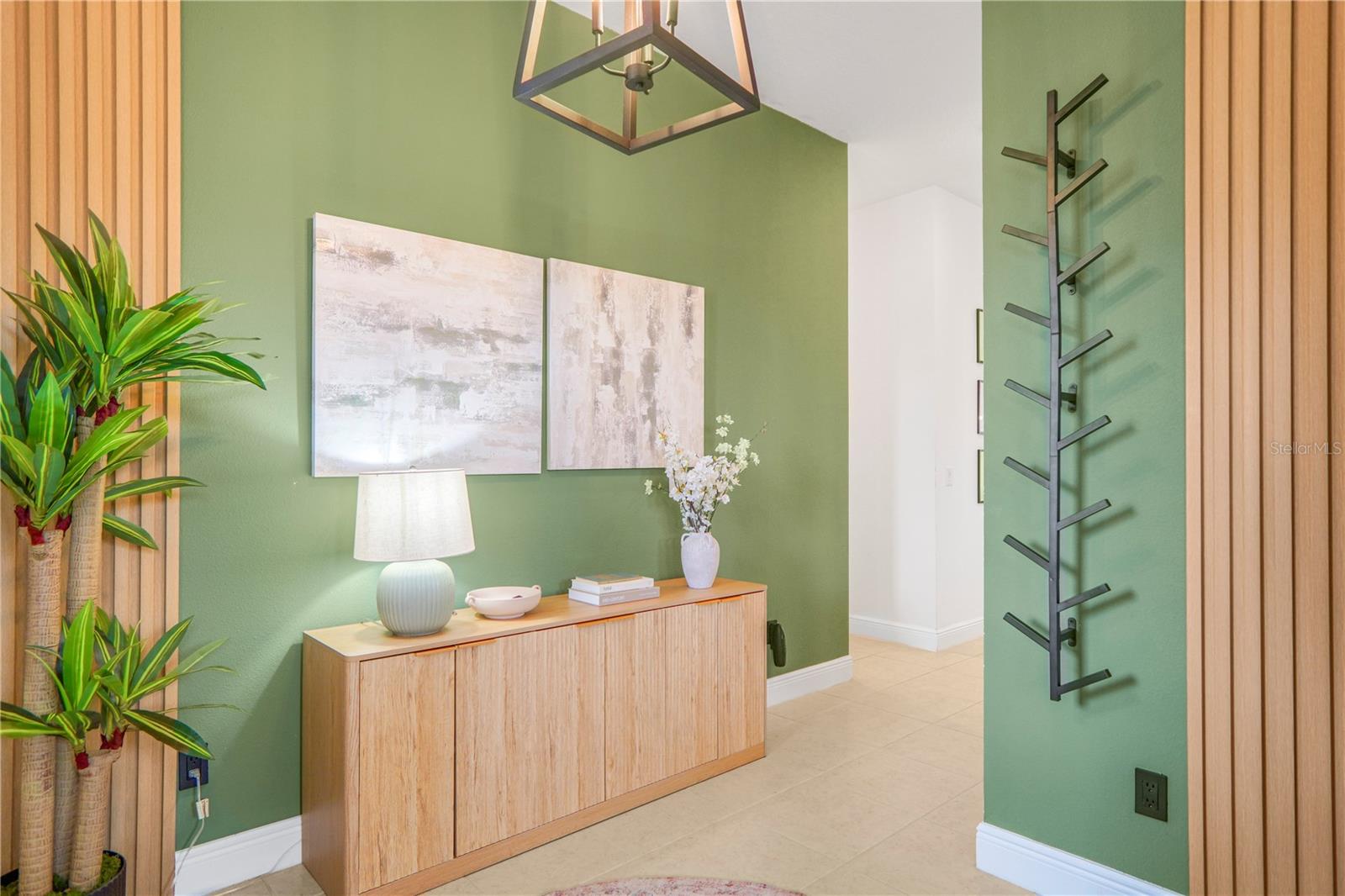 Image 8 of 73 For 17606 Lake Star Road