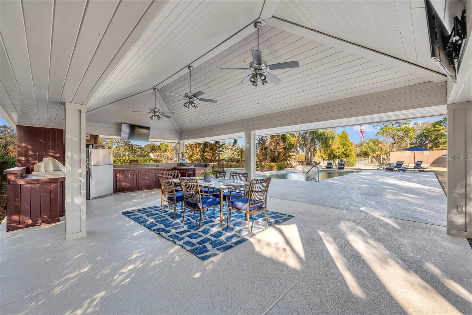 Image 41 of 62 For 2433 Duquesne Avenue