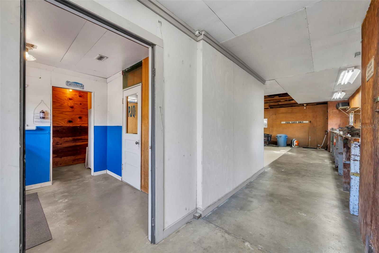 Image 51 of 62 For 2433 Duquesne Avenue