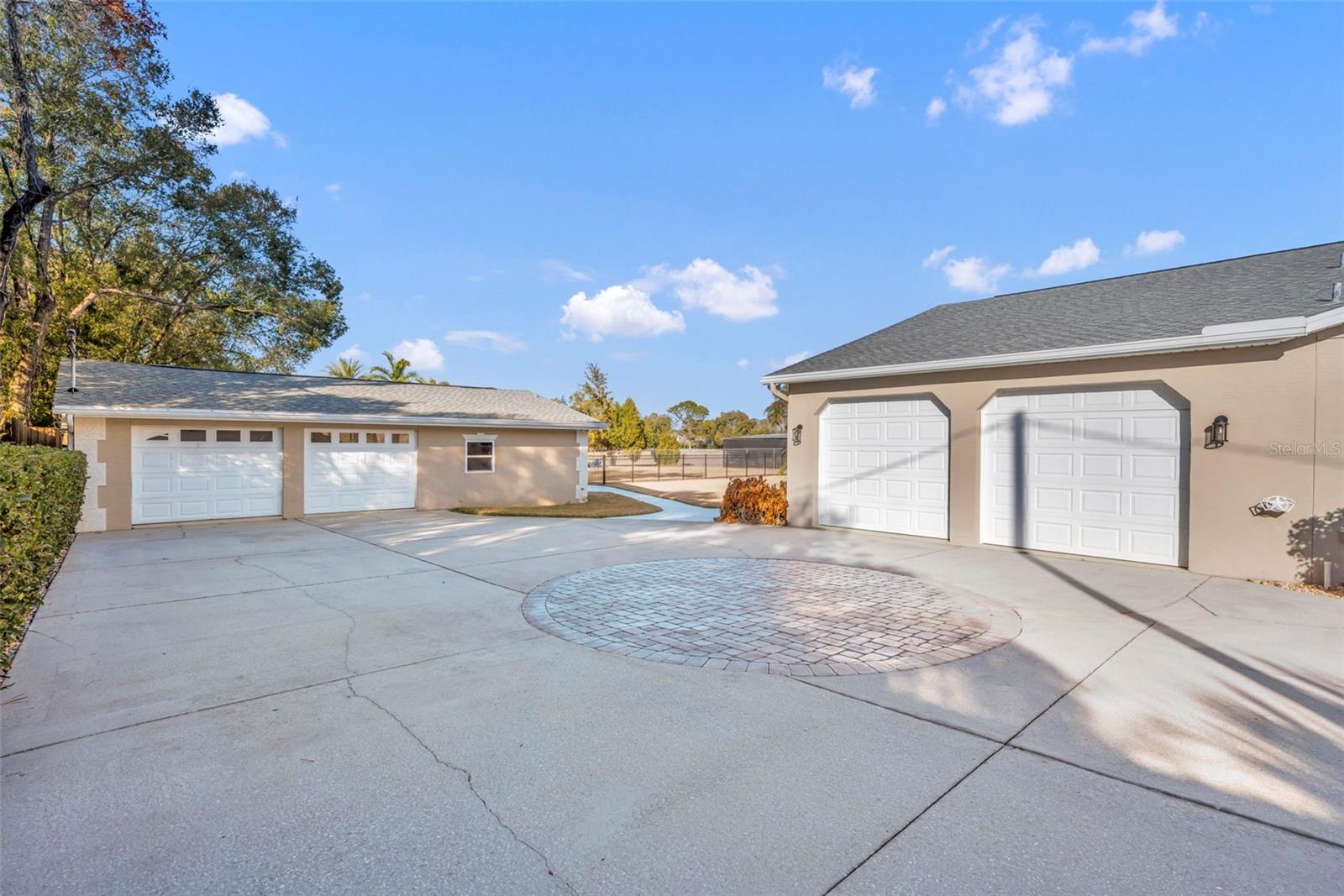 Image 57 of 62 For 2433 Duquesne Avenue