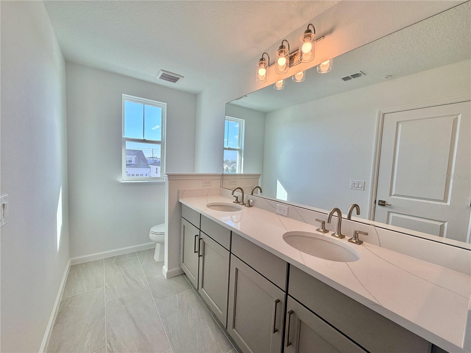 Image 30 of 35 For 1855 Pinecliff Drive