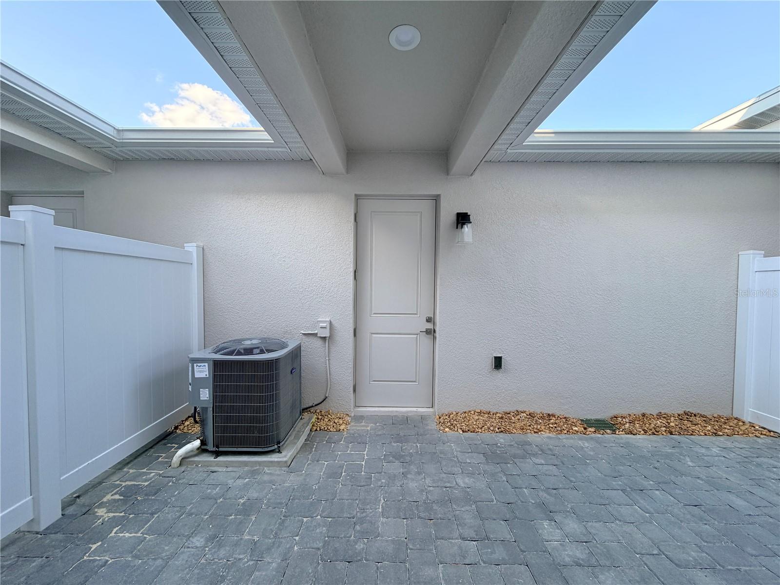 Image 31 of 35 For 1855 Pinecliff Drive