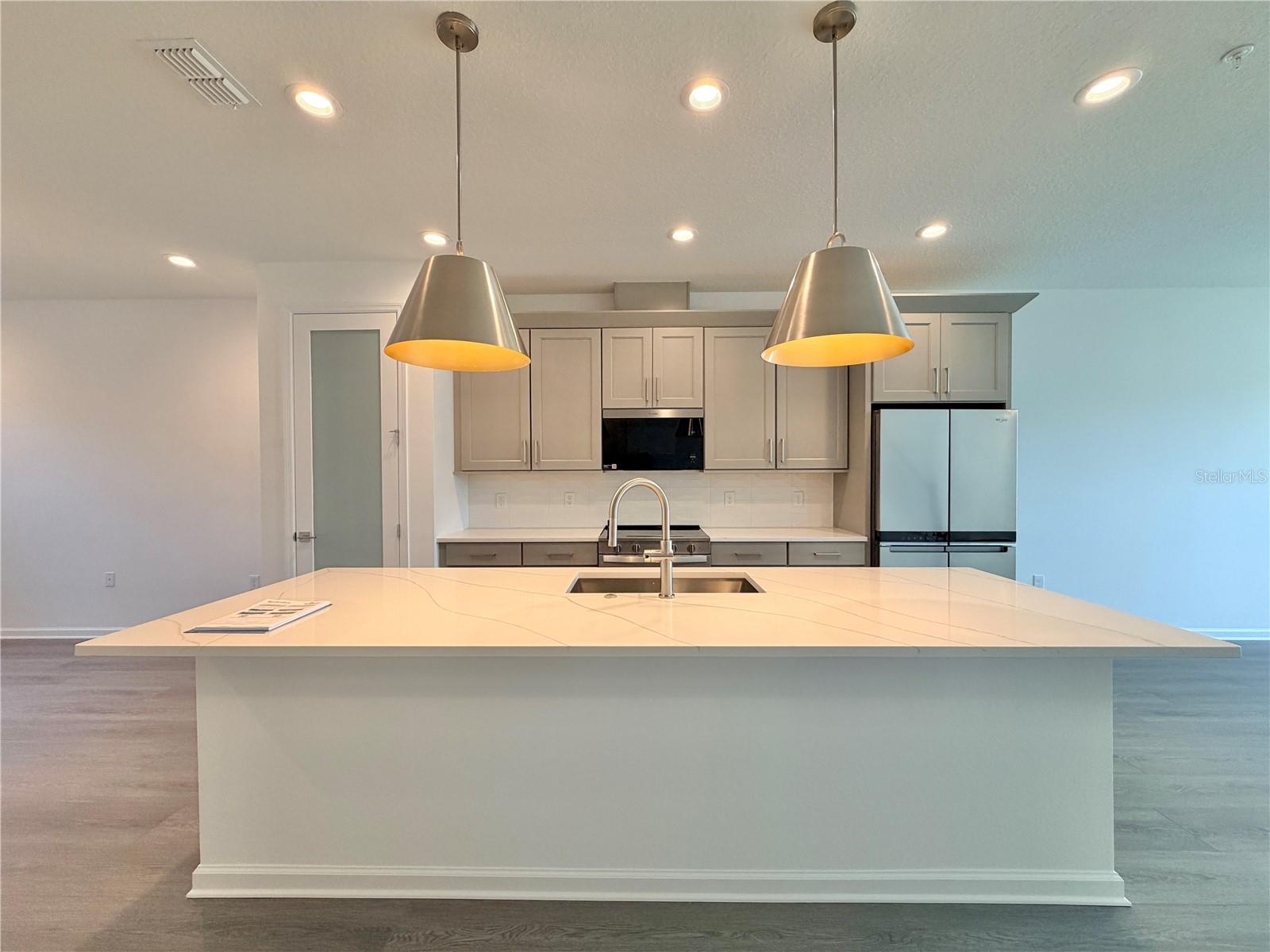 Image 7 of 35 For 1855 Pinecliff Drive