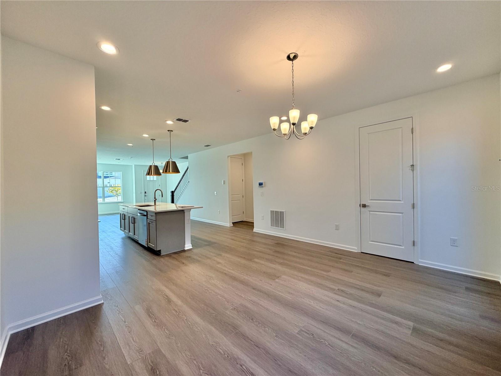 Image 9 of 35 For 1855 Pinecliff Drive