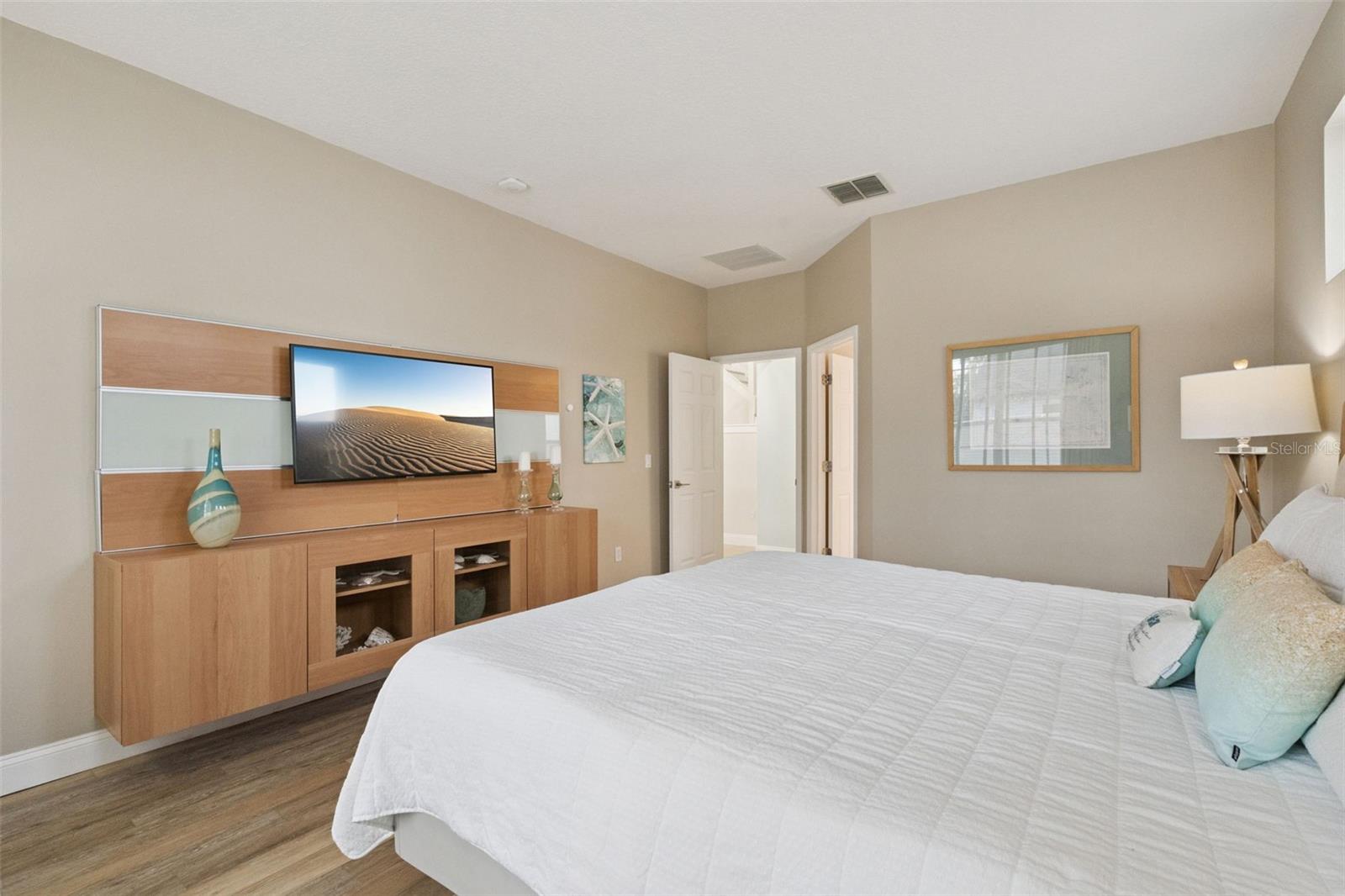 Image 23 of 79 For 14750 Sweet Acacia Drive