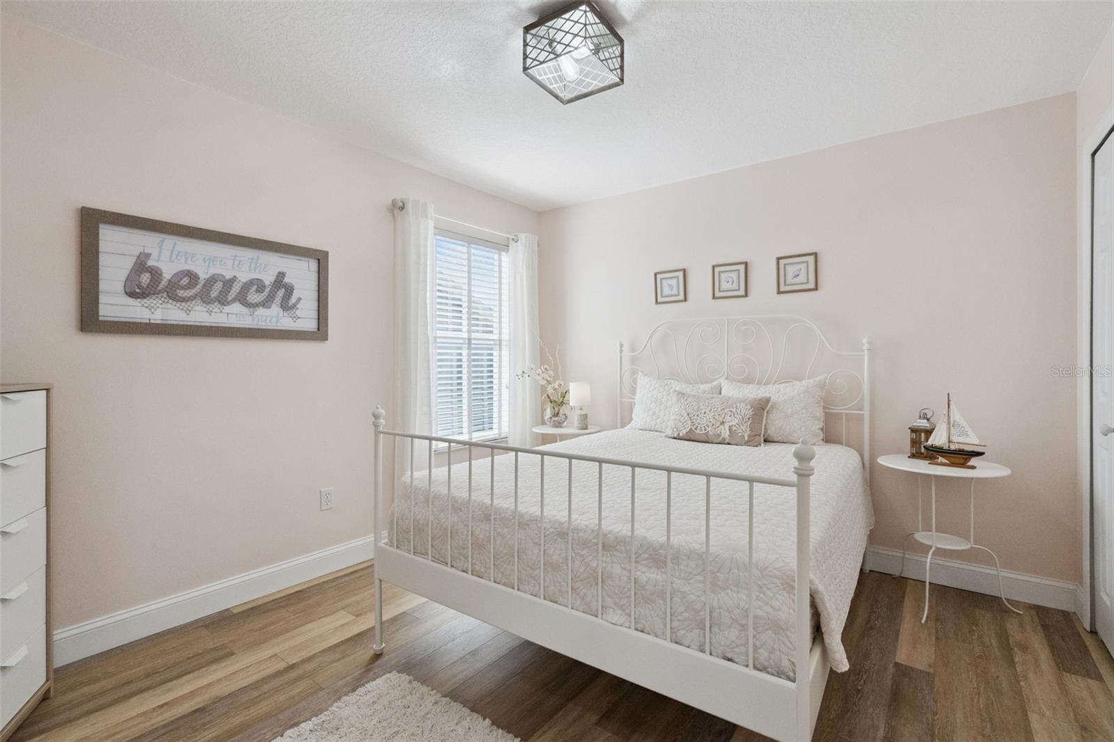 Image 24 of 79 For 14750 Sweet Acacia Drive