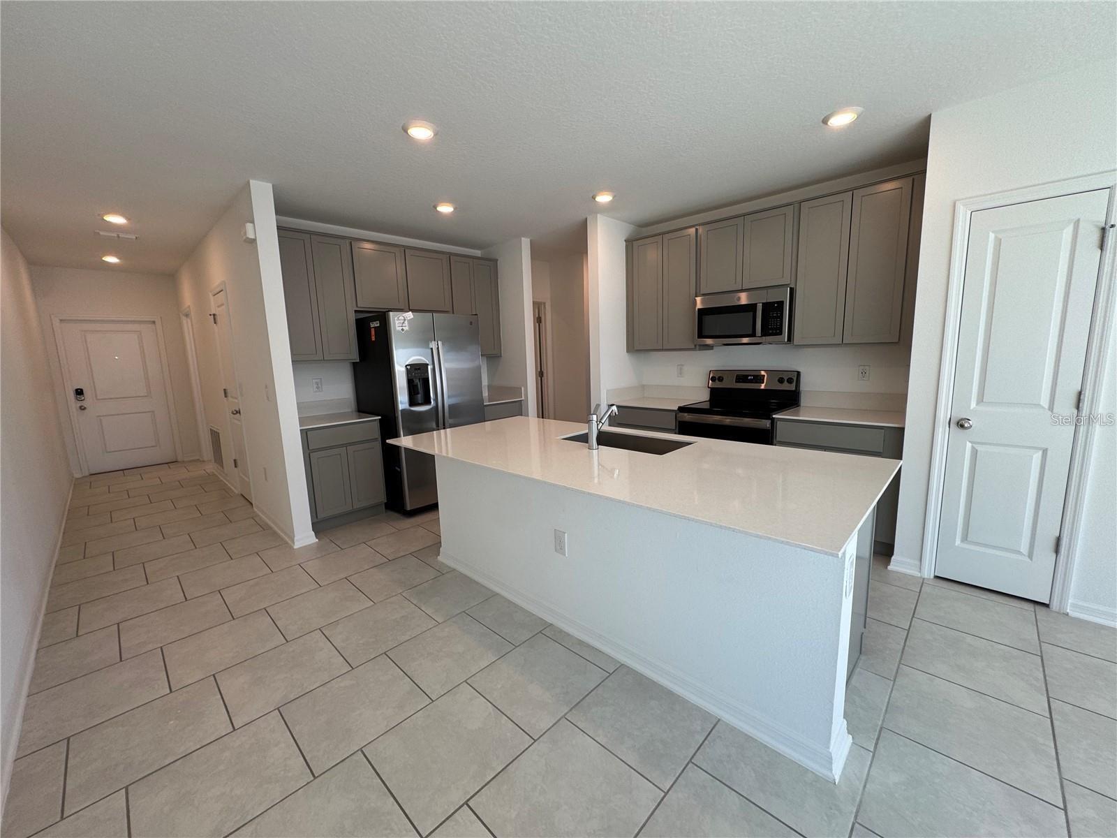 Image 4 of 17 For 669 Bell Prairie Circle