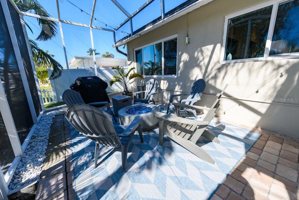 Image 46 of 54 For 1472 47th Avenue Ne